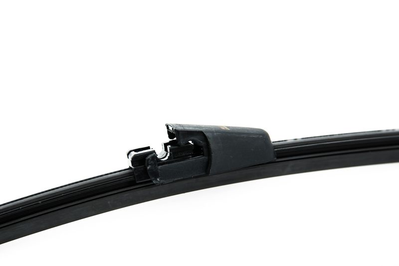 HÁTSÓ ABLAKTÖRLŐ LAPÁT HAGYOMÁNYOS 330 mm|24-03